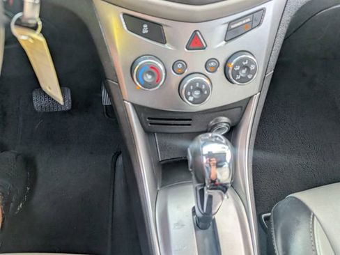 Used 2016 Chevrolet Trax LTZ FWD image 22