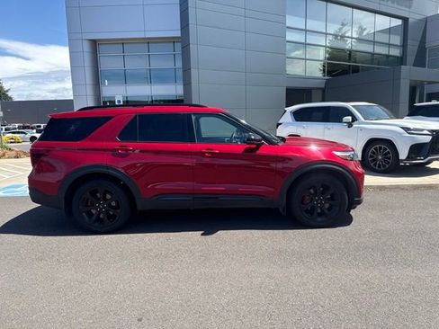 Used 2020 Ford Explorer ST w/ ST Street Pack AWD/4WD image 2