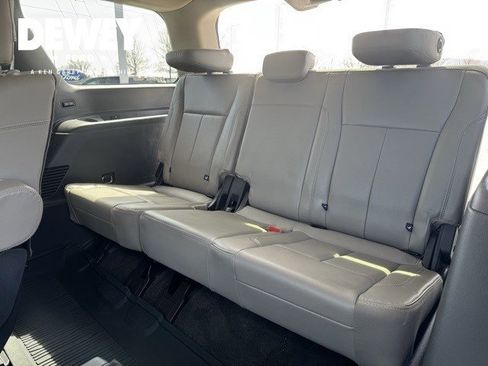 Used 2020 Ford Expedition XLT w/ Equipment Group 202A image 26