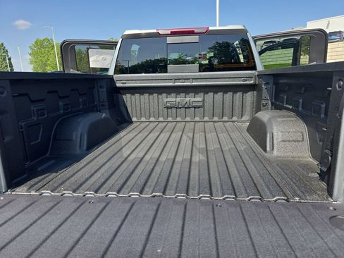 New 2026 GMC Sierra 1500 Elevation AWD/4WD image 12