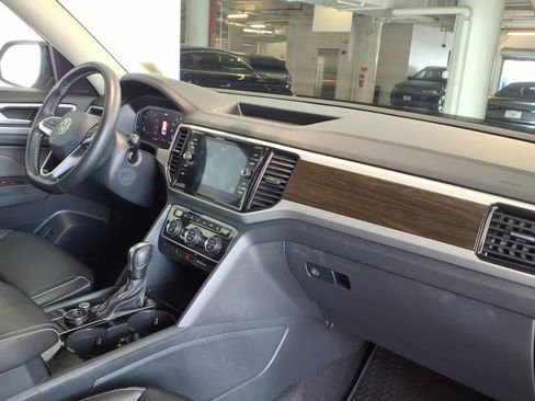 Used 2023 Volkswagen Atlas SE AWD/4WD image 20