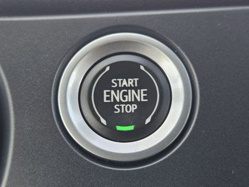 Used 2022 Chevrolet Blazer Premier w/ Enhanced Convenience Package image 21