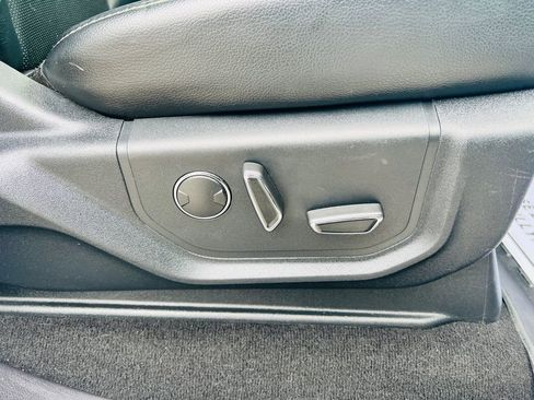 Used 2019 Ford F250 Lariat w/ Lariat Ultimate Package image 42