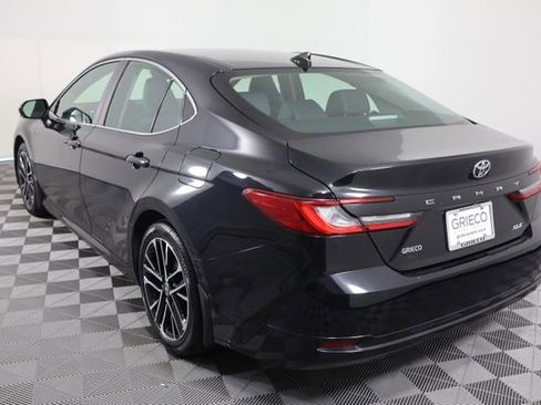 Used 2026 Toyota Camry XLE FWD image 6