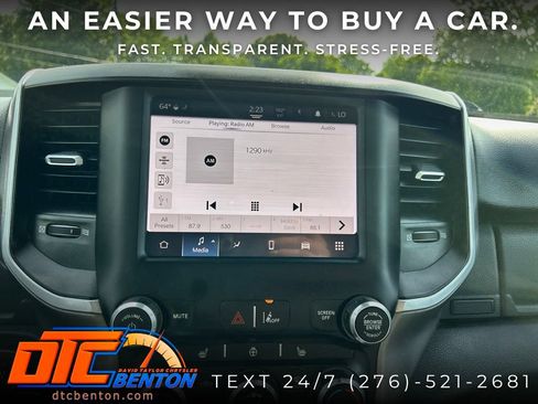 Used 2023 RAM 1500 4x4 Crew Cab image 20