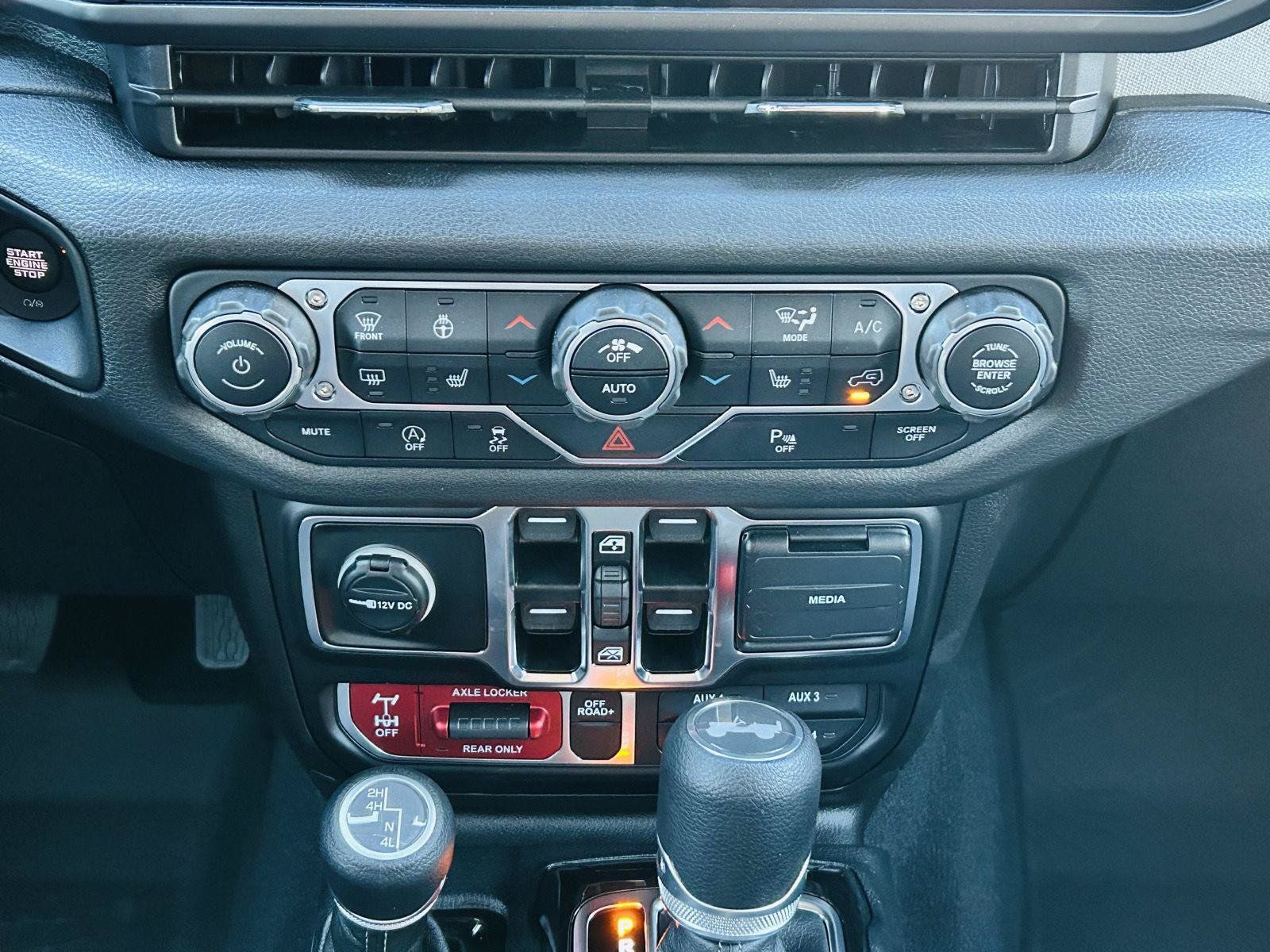 New 2025 Jeep Wrangler Unlimited Sport AWD/4WD image 26