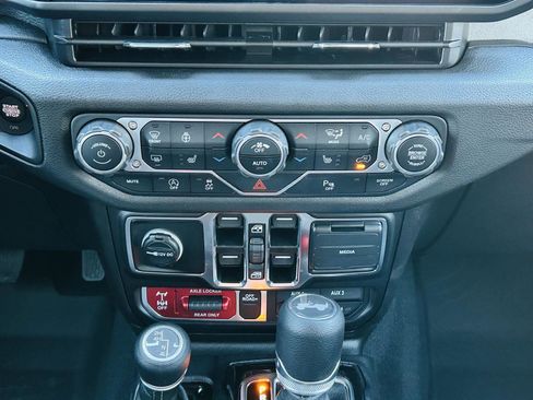 New 2025 Jeep Wrangler Unlimited Sport AWD/4WD image 26