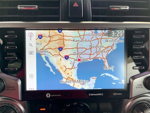 Used 2022 Toyota 4Runner SR5 Premium image 13