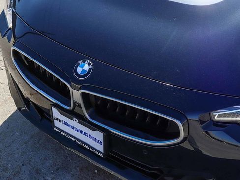 Used 2025 BMW 230i Coupe w/ Premium Package RWD image 10