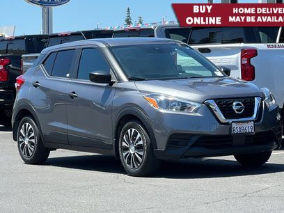 Used 2020 Nissan Kicks S