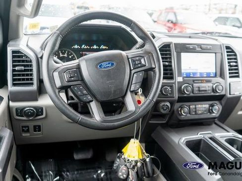 Used 2020 Ford F150 XLT w/ Equipment Group 302A Luxury AWD/4WD image 12