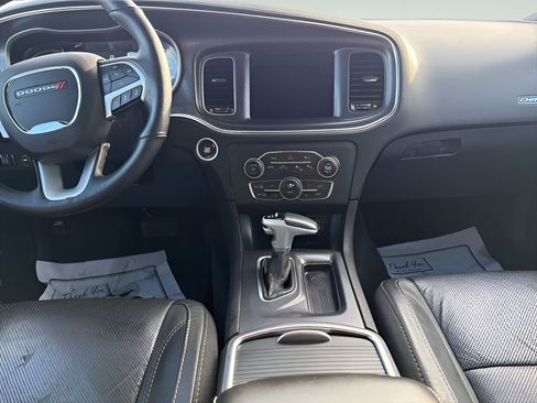 Used 2018 Dodge Charger GT image 16