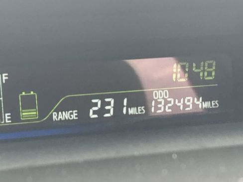 Used 2012 Toyota Prius V Five image 30