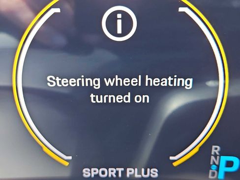 Certified 2022 Porsche Taycan Turbo AWD/4WD image 45