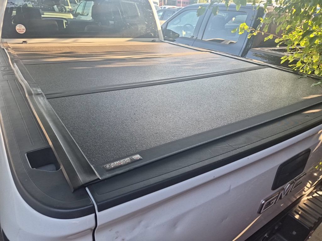 Used 2019 GMC Sierra 2500 SLT w/ Duramax Plus Package AWD/4WD image 23