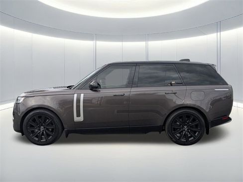 Used 2024 Land Rover Range Rover Autobiography image 9