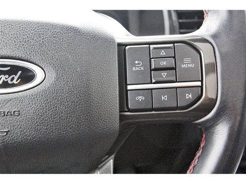 Used 2022 Ford Expedition Max Limited image 19