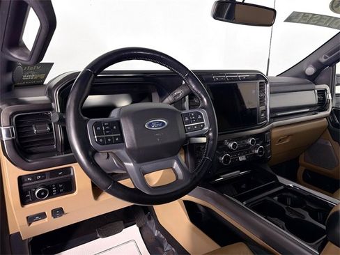 Used 2024 Ford F450 Lariat w/ Camper Package image 9