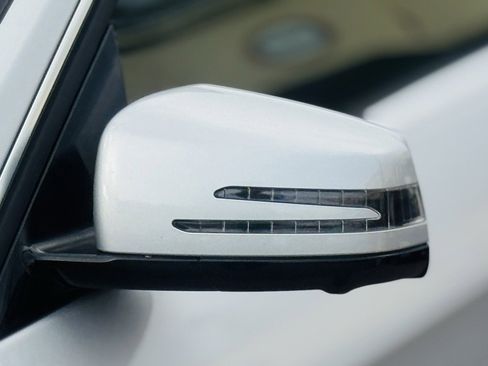 Used 2015 Mercedes-Benz E 350 Sedan image 13