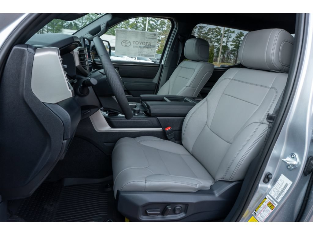 Used 2026 Toyota Tundra SR5 w/ SR5 Premium Package AWD/4WD image 11