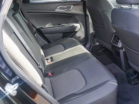 Certified 2023 Kia Sportage LX AWD/4WD image 14