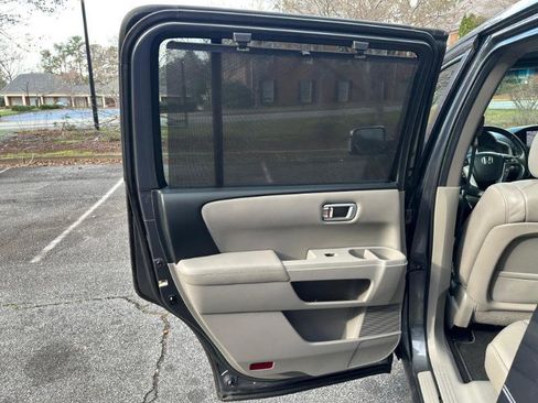 Used 2012 Honda Pilot Touring image 17