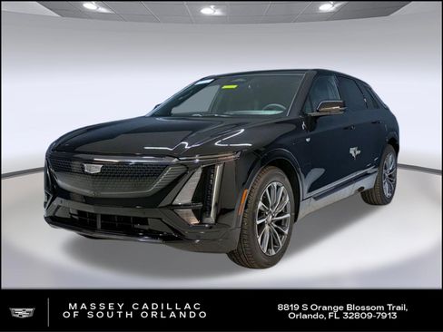 New 2026 Cadillac Lyriq Sport image 1