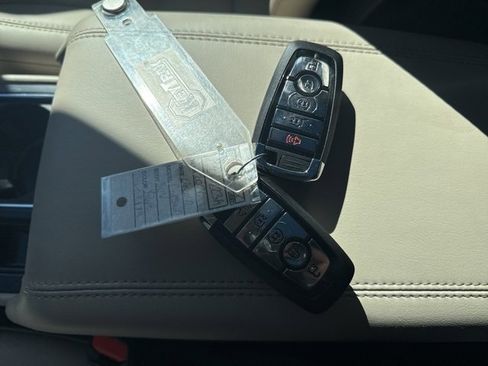 Certified 2026 Lincoln Corsair Reserve image 28