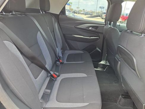 Used 2025 Chevrolet TrailBlazer LT AWD/4WD image 29