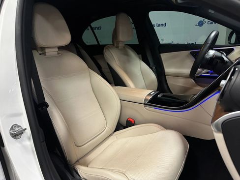 Used 2023 Mercedes-Benz C 300 Sedan image 28