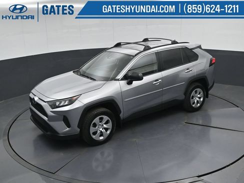 Used 2021 Toyota RAV4 LE FWD image 45