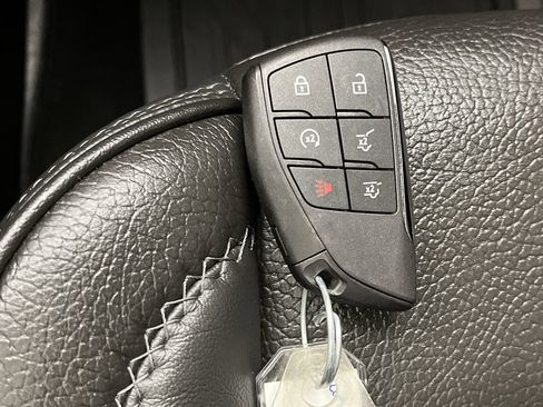 Certified 2023 GMC Yukon Denali AWD/4WD image 32