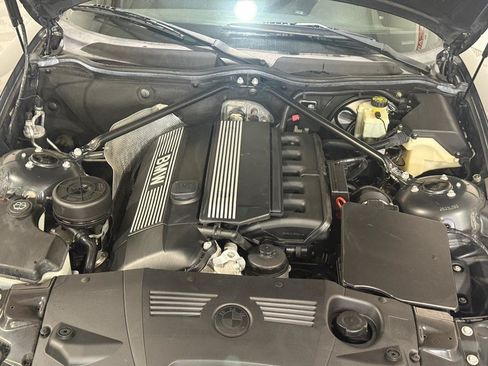 Used 2003 BMW Z4 2.5i RWD image 38