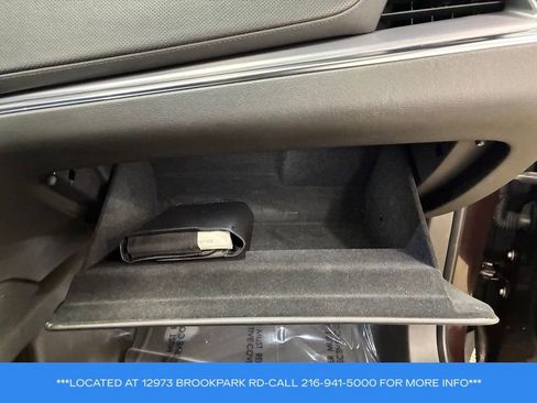 Used 2021 Cadillac XT5 Luxury w/ LPO, Floor Liner Package AWD/4WD image 23