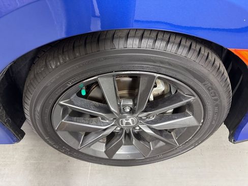 Used 2020 Honda Civic EX image 11