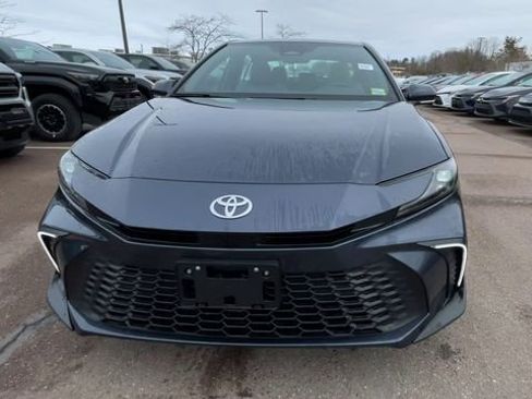 New 2026 Toyota Camry SE image 7
