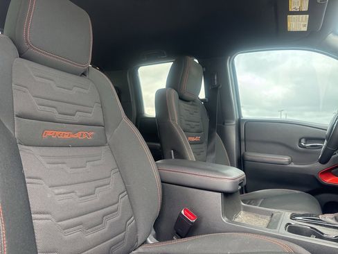 Used 2024 Nissan Frontier PRO-4X w/ Technology Package AWD/4WD image 29