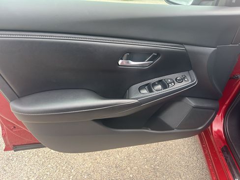 Certified 2023 Nissan Sentra SV w/ Trunk Package FWD image 13