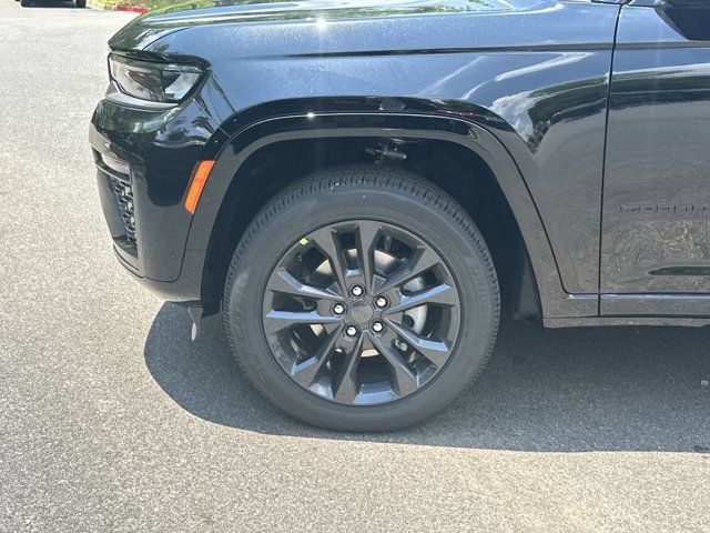 New 2026 Jeep Grand Cherokee Limited AWD/4WD image 11