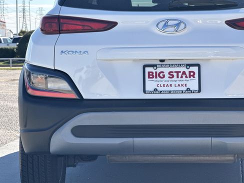 Used 2023 Hyundai Kona SEL image 12