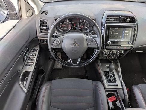 Used 2024 Mitsubishi Outlander Sport SE image 27