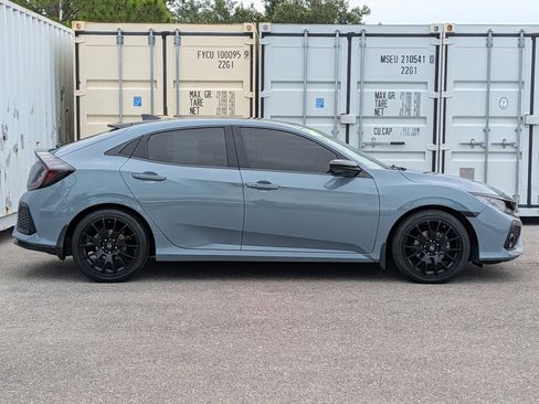 Used 2018 Honda Civic EX image 3