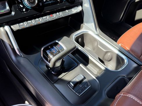 Used 2025 GMC Sierra 1500 Denali Ultimate image 13