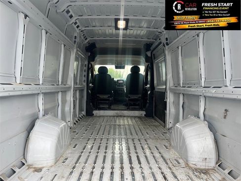 Used 2025 RAM ProMaster 3500 w/ Convenience Group image 7