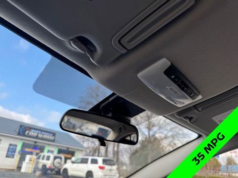 New 2025 Nissan Versa SV w/ Trunk Package image 25