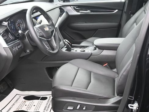 Used 2026 Cadillac XT5 Premium Luxury w/ Driver Assist Package AWD/4WD image 10