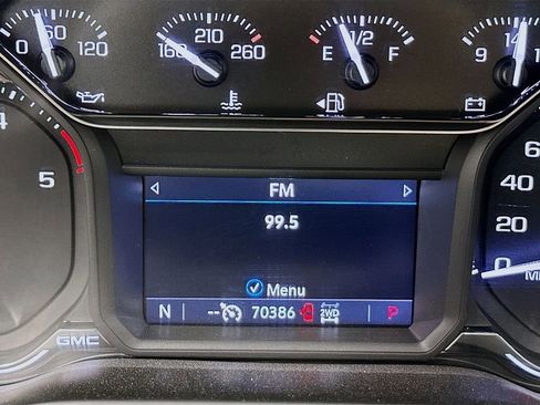 Used 2021 GMC Sierra 3500 AT4 w/ AT4 Preferred Package AWD/4WD image 13