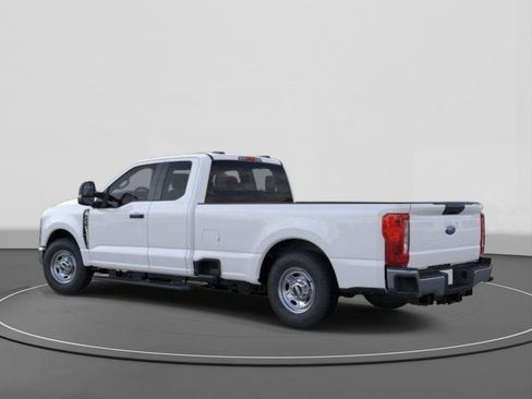 New 2026 Ford F250 XL w/ XL Chrome Package RWD image 4