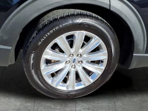 Used 2020 Ford Explorer Limited RWD image 9