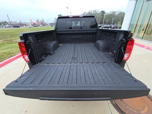 Used 2024 GMC Sierra 1500 Elevation w/ Elevation Premium Package image 12